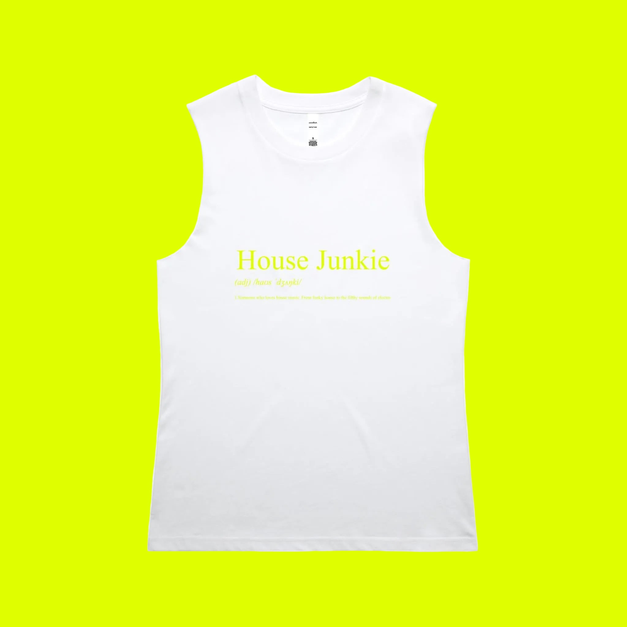 House Junkie Wo's Maple Tank